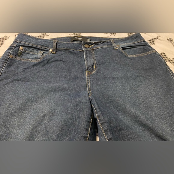 Torrid  Stretch Jeans 18s - Picture 4 of 5
